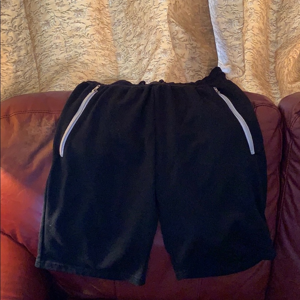 Galaxy men’s shorts